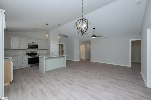 Living - 10002 Hwy 252, Ware Shoals, SC 29692 photo 1 of 1