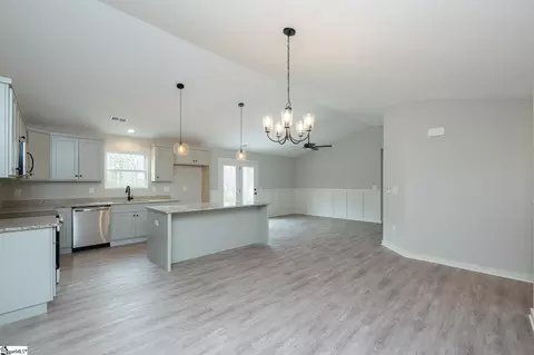 9968 Hwy 252, Ware Shoals, SC 29692 photo 6