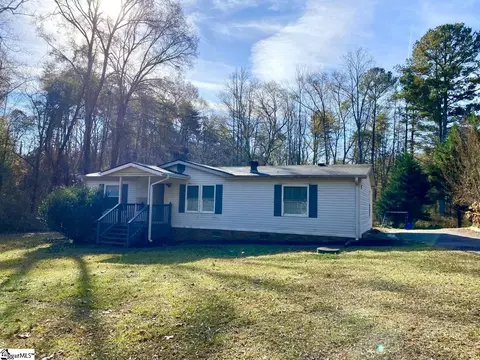 1080 Miller Farm Rd, Inman, SC 29349