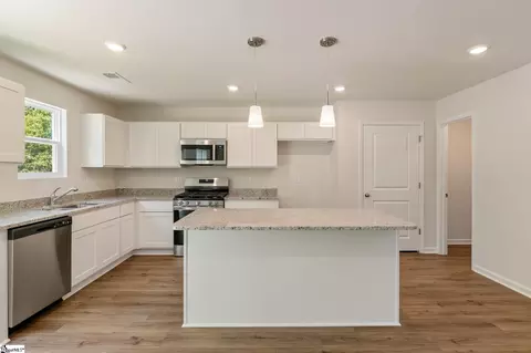 Kitchen - 397 Prosperity Ln #LOT 76, Moore, SC 29369 photo 2 of 4