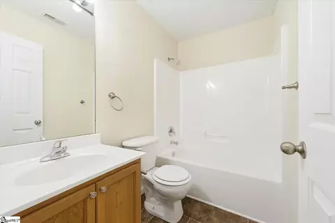 Bath - 715 Bellview Way, Seneca, SC 29678 photo 2 of 4