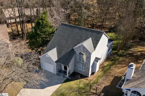 View/Area - 28 Lantern Ln, Greer, SC 29651 photo 2 of 4