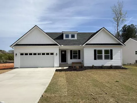 341 Little Mountain Cir, Inman, SC 29349