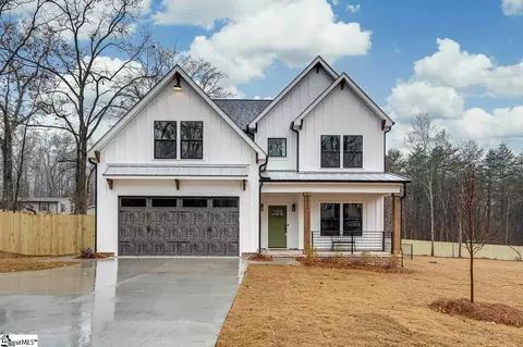 2329 Old Parker Rd, Greenville, SC 29609