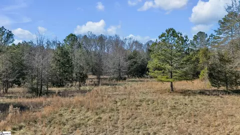 275 Stockton Rd, Fountain Inn, SC 29644