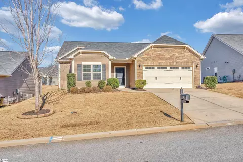 7 Burge Ct, Simpsonville, SC 29681