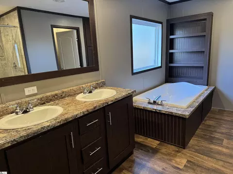 119 Pendleton Woods Cir, Central, SC 29630 photo 11