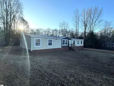 119 Pendleton Woods Cir, Central, SC 29630