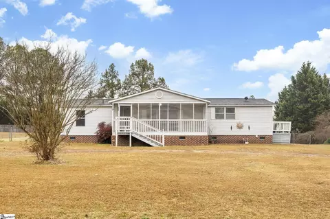 219 Campbell Lake Rd, Greer, SC 29651
