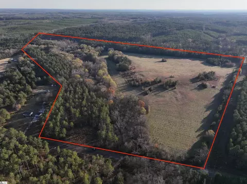 01 Seneca St Ext, Calhoun Falls, SC 29628