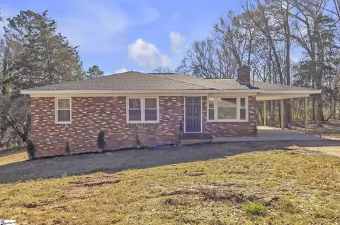 128 Dagnall Cir, Laurens, SC 29360