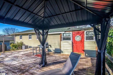 Exterior - 116 Johnson St, Duncan, SC 29334 photo 11 of 11