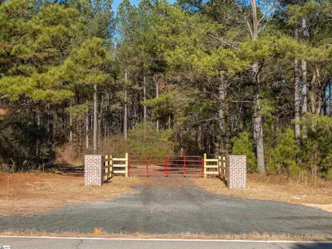 09 Mill Pine Rd, Liberty, SC 29657