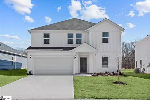 589 Cozy Bluff Rd, Spartanburg, SC 29301