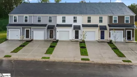 153 Randwick Ln, Greer, SC 29651