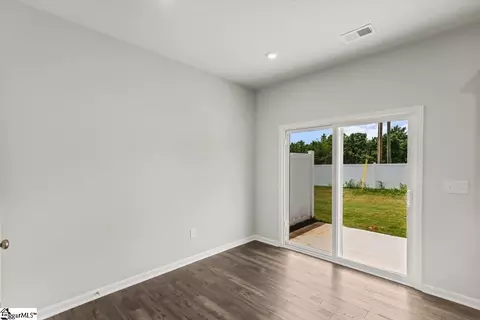 155 Randwick Ln, Greer, SC 29651 photo 9
