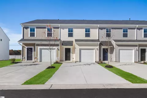 157 Randwick Ln, Greer, SC 29651
