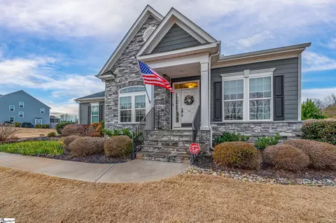 101 Brennan Pl, Greenville, SC 29609