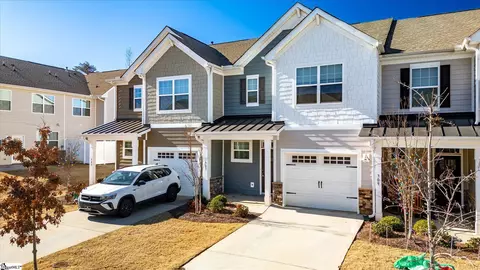 307 Rodessa Ln, Travelers Rest, SC 29690