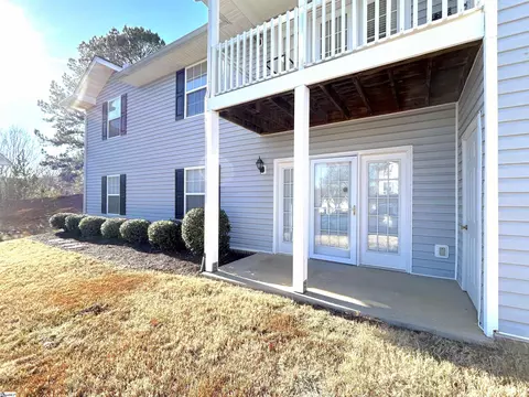 1001 Pelham Square Way, Greer, SC 29650