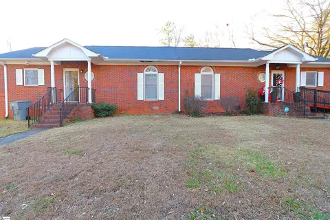 119 Heritage Lake Forest Dr, Spartanburg, SC 29307