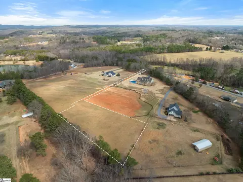 139 Dogwood Blvd, Travelers Rest, SC 29690