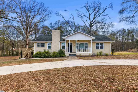 401 Wyatt Rd, Piedmont, SC 29673