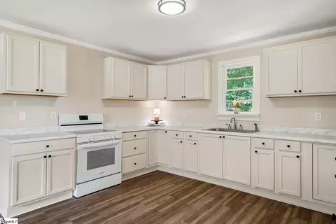 203 Maple Park Dr, Williamston, SC 29697 photo 14