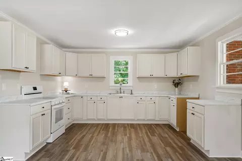 203 Maple Park Dr, Williamston, SC 29697 photo 13
