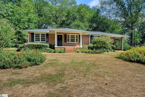 203 Maple Park Dr, Williamston, SC 29697 photo 2