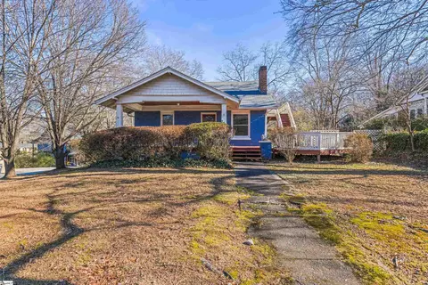 260 Ann St, Pickens, SC 29671