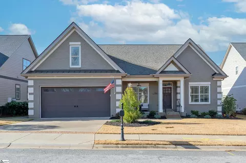 109 Malibu Ln, Simpsonville, SC 29680