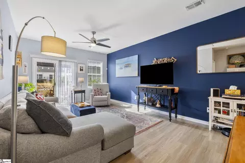 105 Aleppo Ln, Greer, SC 29651 photo 6
