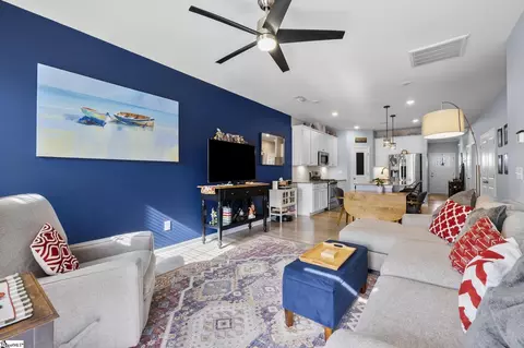 105 Aleppo Ln, Greer, SC 29651 photo 7