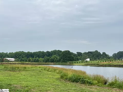 198 Blease Horton Rd, Boiling Springs, SC 29316