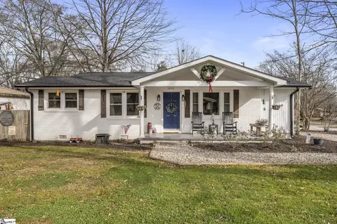 1099 S Academy Street Ext, Williamston, SC 29697