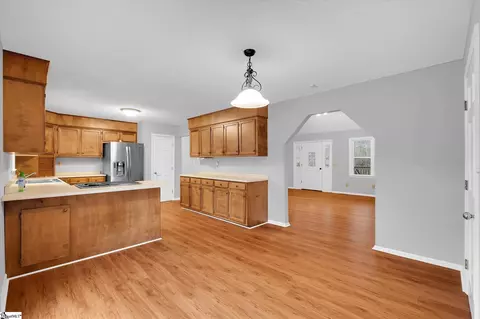 105 Ridgeway Ct, Easley, SC 29640 photo 10