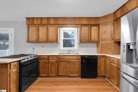 105 Ridgeway Ct, Easley, SC 29640 photo 12