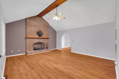 105 Ridgeway Ct, Easley, SC 29640 photo 5