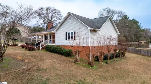 105 Ridgeway Ct, Easley, SC 29640 photo 4