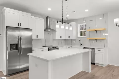 Kitchen - 114 Harlem St, Easley, SC 29640 photo 1 of 2