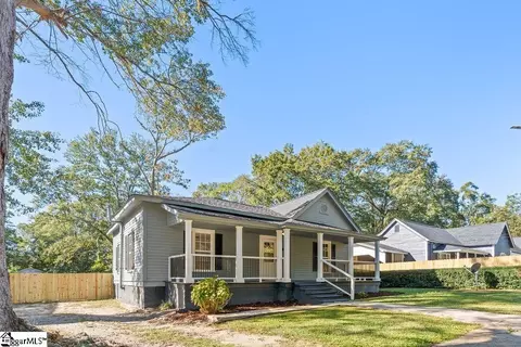 565 Saxon Ave, Spartanburg, SC 29301