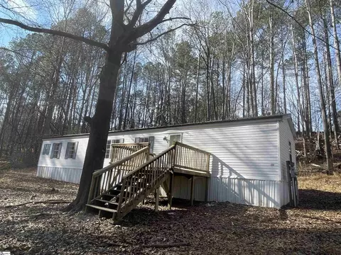 230 Gibson Rd, Spartanburg, SC 29302
