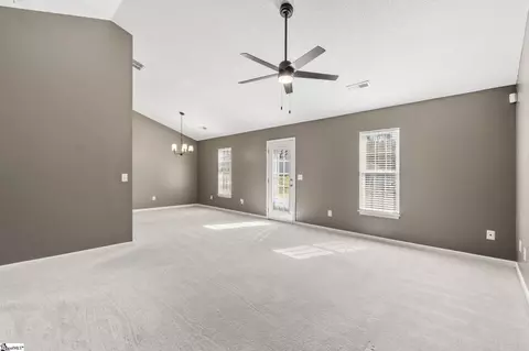 276 Springfield Cir, Easley, SC 29642 photo 3