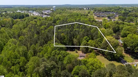 218 Pleasant Dr, Greer, SC 29651 photo 4