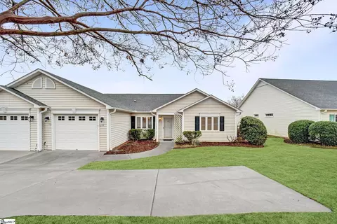 9 Stone Meadow Rd, Greenville, SC 29615