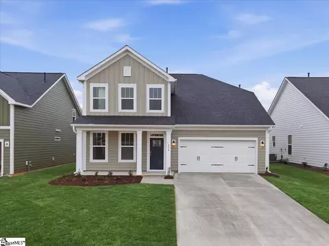 219 Moorish Cir, Simpsonville, SC 29681