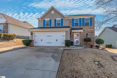 141 Saint Johns St, Simpsonville, SC 29680
