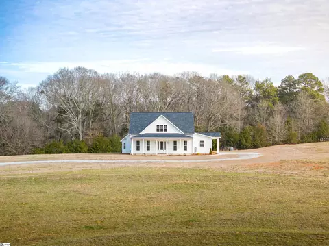 331 Dobbins Rd, Townville, SC 29689