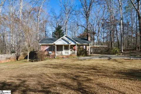 1051 W Duncan Rd, Greenville, SC 29617